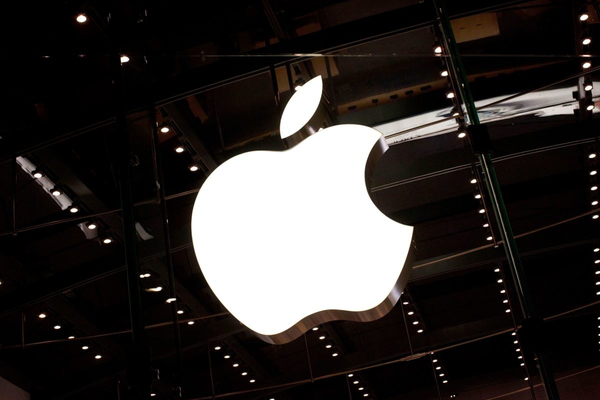 Apple Inc. (AAPL:NSD) 4 Analysts cut targets on worse than expected earnings