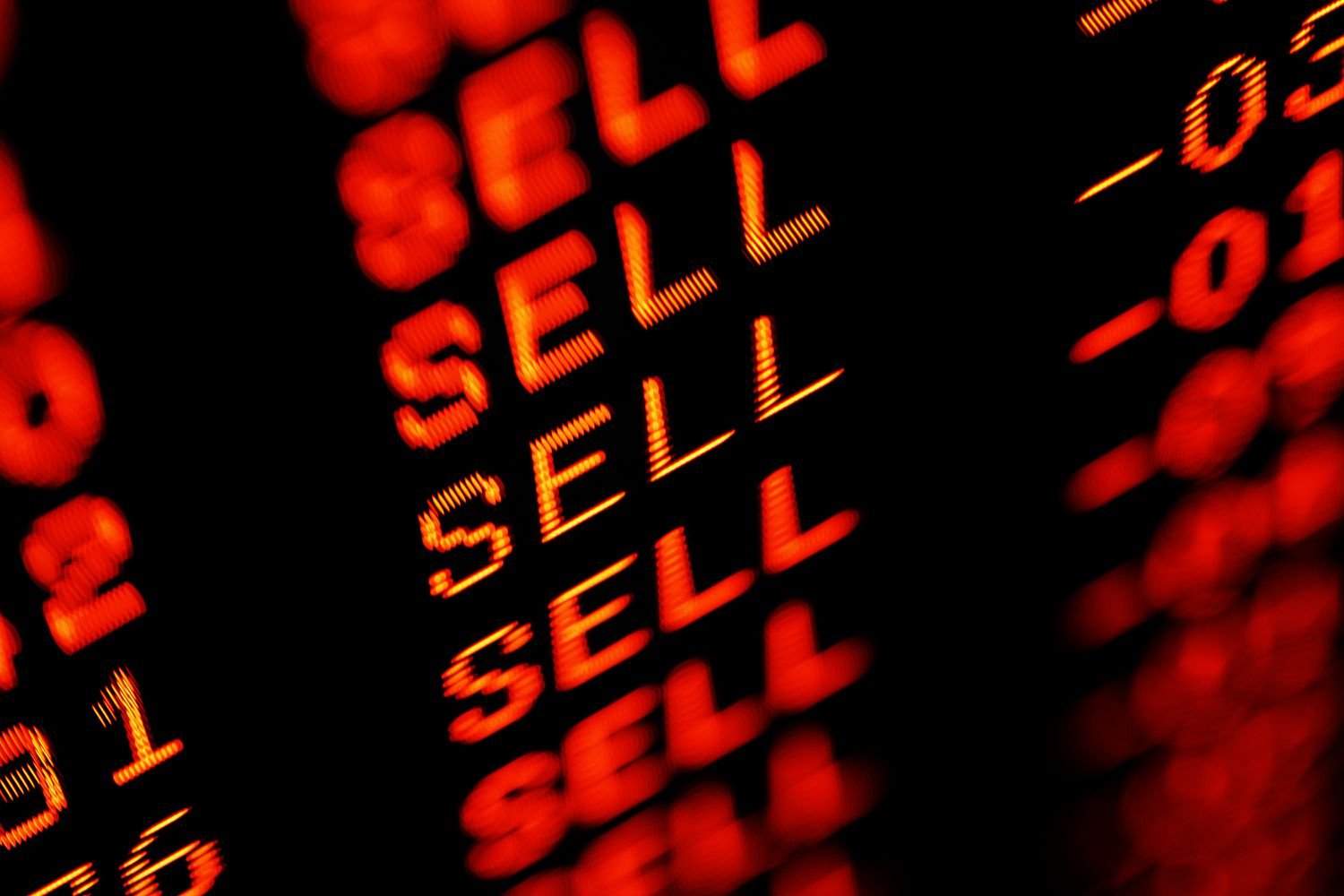 Stock Market Crash 2025: Economists Warn of an Imminent Stock Market Crash: Are Equities Overinflated by 80%?