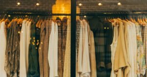 Vipshop's Q4 Financial Results Exceed Expectations: Stock Surges