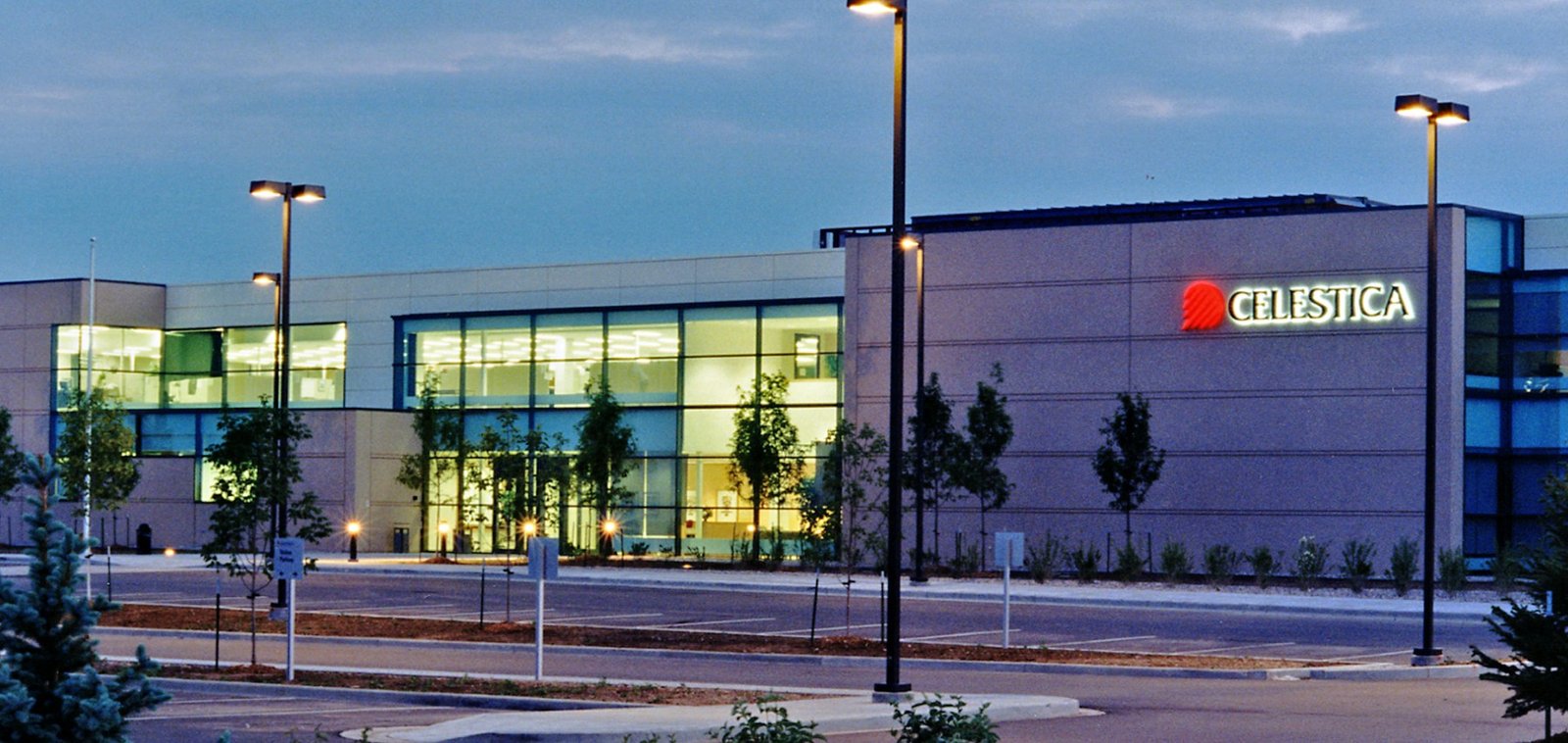 Celestica Inc. (CLS:CA) Stock Surges: Stock Forecast & Analysis