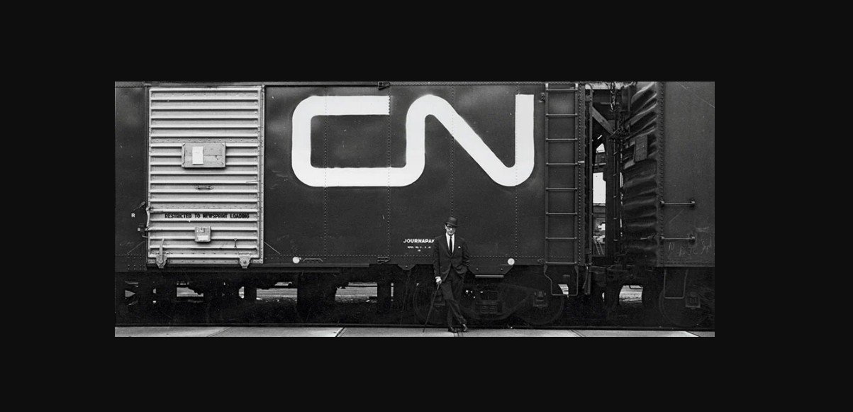 Canadian National Railway (CNR:CA) 9 Analysts Update Coverage