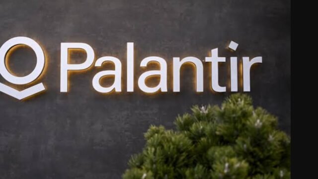 Palantir Technologies (PLTR) Earnings Outlook & Stock Forecast